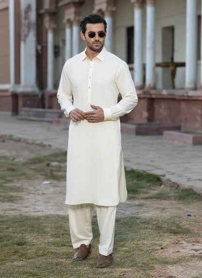Shah Sawar — Off-White | DASTAAN Volume IV